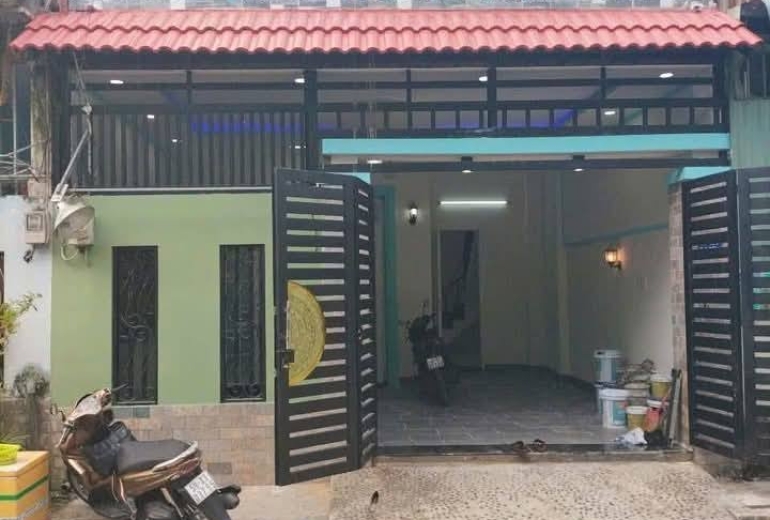 BÁN NHÀ : NGANG 6M X DÀI 16M SỔ HỒNG RIÊNG - XÃ  XUÂN THỚI SƠN, HÓC MÔN TPHCM
